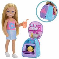 Barbie Club Chelsea w/ Cupcake Backpack