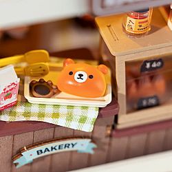 DIY Miniatures Kit - Teddy's Breadbox