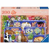Cats on the Shelf (200 Piece XL Puzzle)