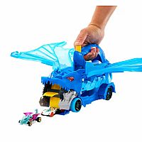Hot Wheels Ultimate Dual Dragon Transporter
