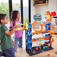 Hot Wheels City Ultimate Garage Playset with 2 Die-Cast Cars