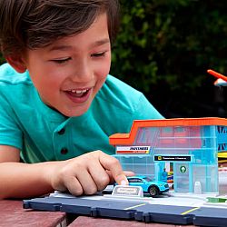 Matchbox Airport Takeoff Adventure Playset