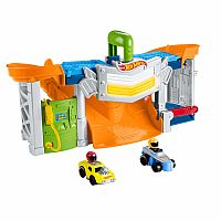 Little People Hot Wheels Race and Go Track Set