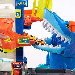 Hot Wheels Attacking Shark Escape