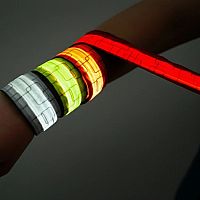 Lighted Slap Bracelet - Green/Yellow