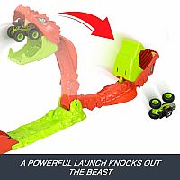 Hot Wheels Monster Trucks - Snake Slam Takedown Playset