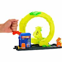 Hot Wheels Snake Spiral Attack Playset