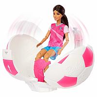 Team Barbie Soccer Surprise Set