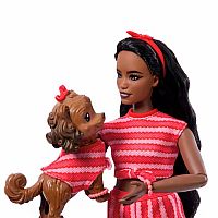 Barbie Twinning Looks Pink/Red