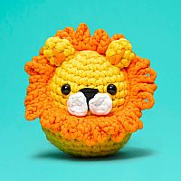 Woobles Learn to Crochet Sebastian the Lion